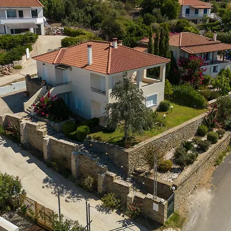 Sea View With Terrace Appartamento