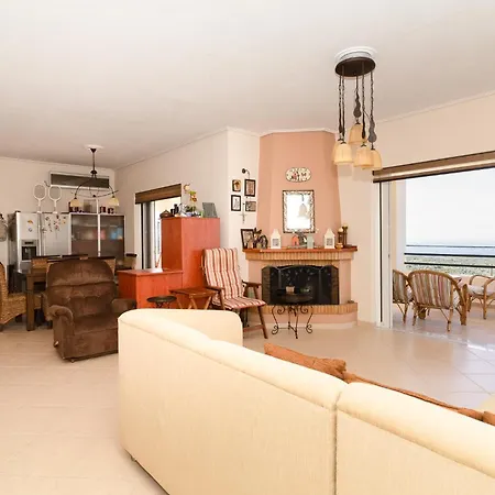 Sea View With Terrace Appartamento